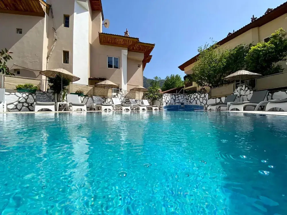 Eda Hotel