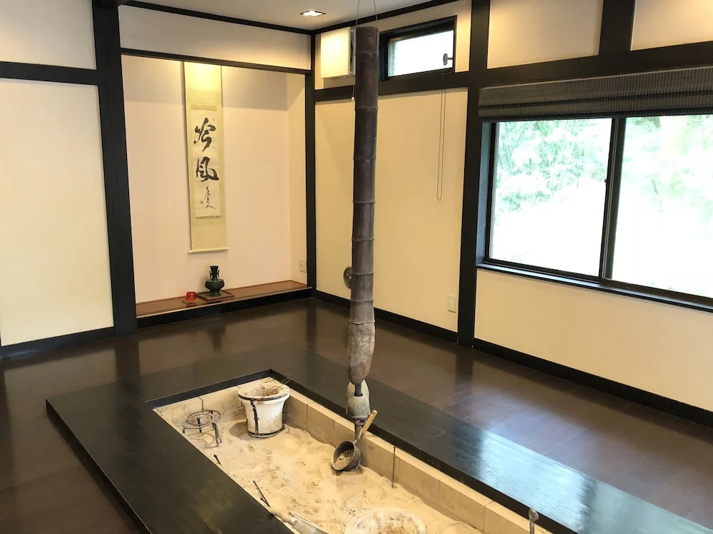 Rokkasou