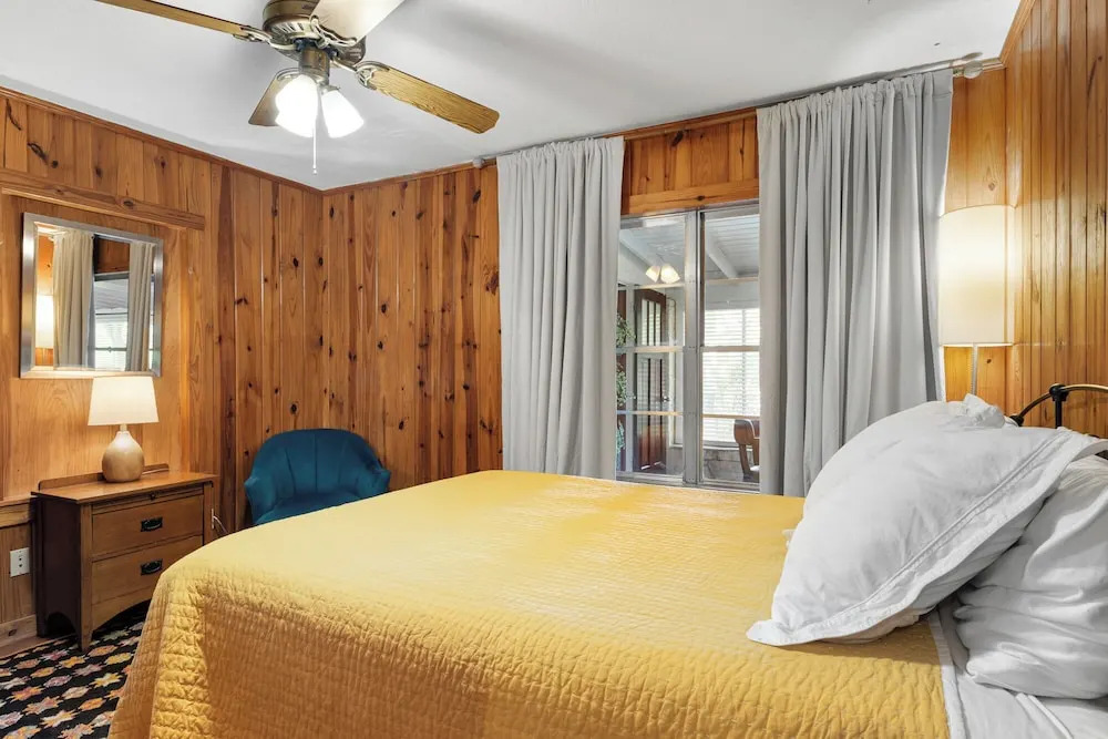 Waterlily Serenity | 2 Bedroom | Creekside