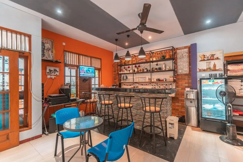 OYO 2229 Dolfie Residence