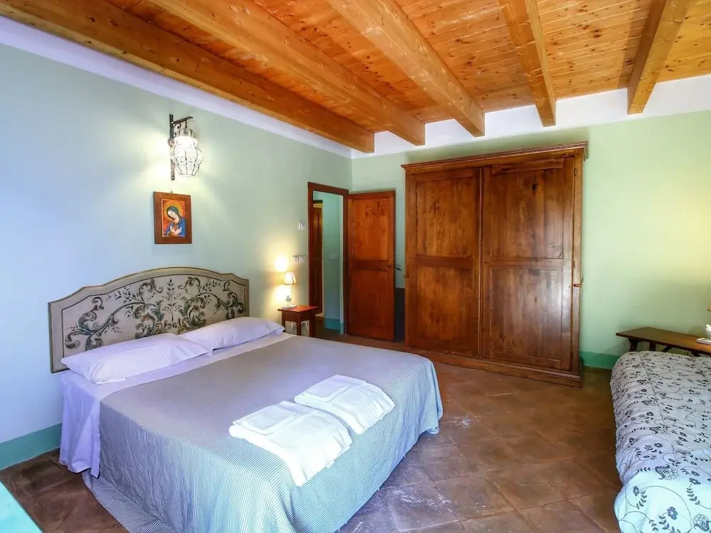 Picturesque Holiday Home in Assisi With Pool