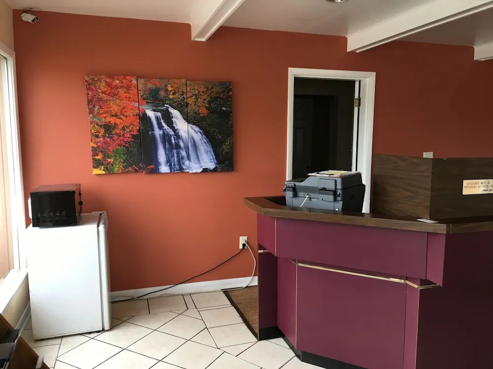 Florence Inn and Suites