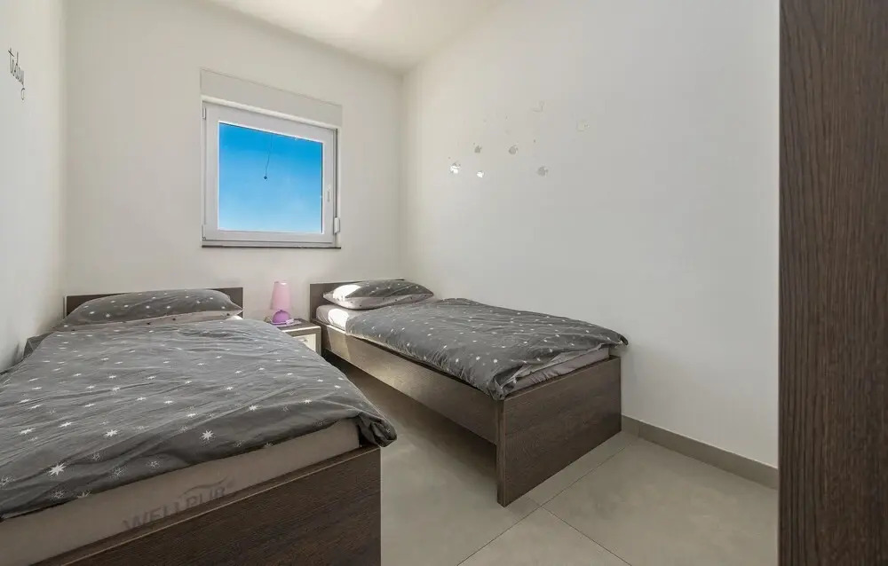 Beautiful Apartment in Kustici, Novalja With Outdoor Swimming Pool, Heated Swimming Pool and 2 Bedrooms