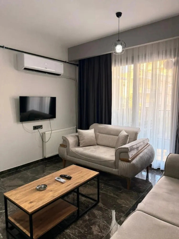 Black House Otel Turi̇zm