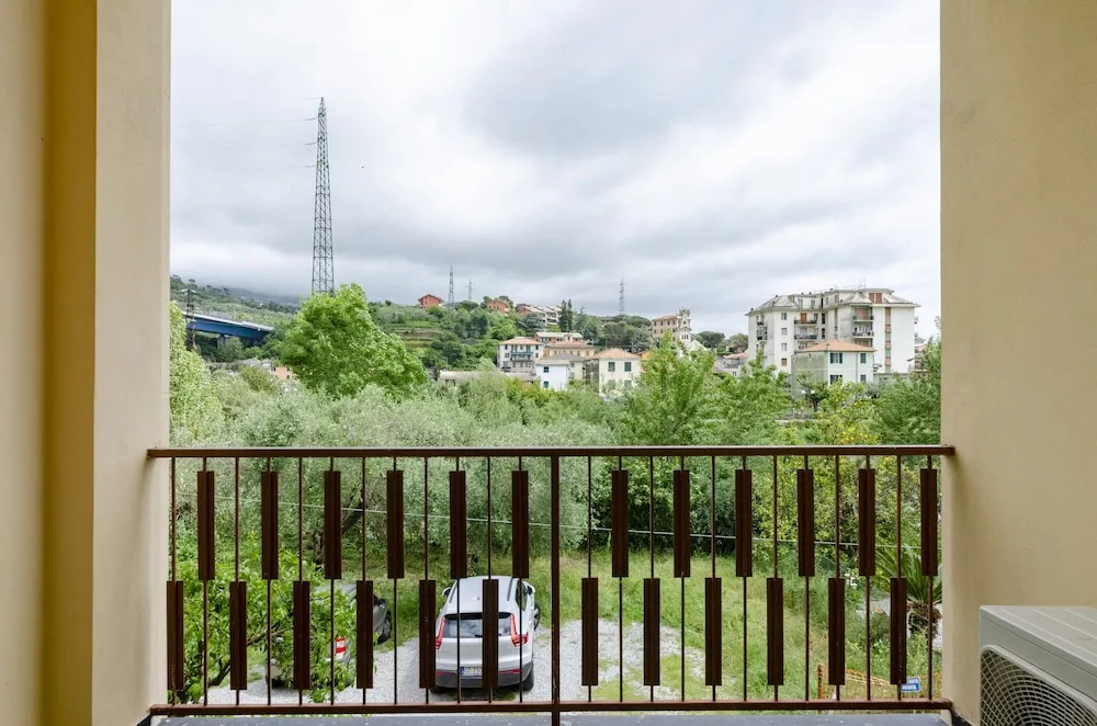 JOIVY Chic Chiavari Apt With 2 Spacious Terraces