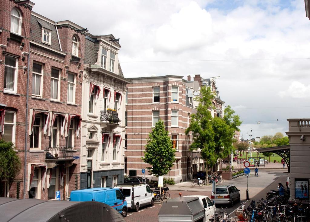 Budget Trianon Hotel