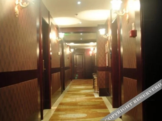 Victoria Hotel