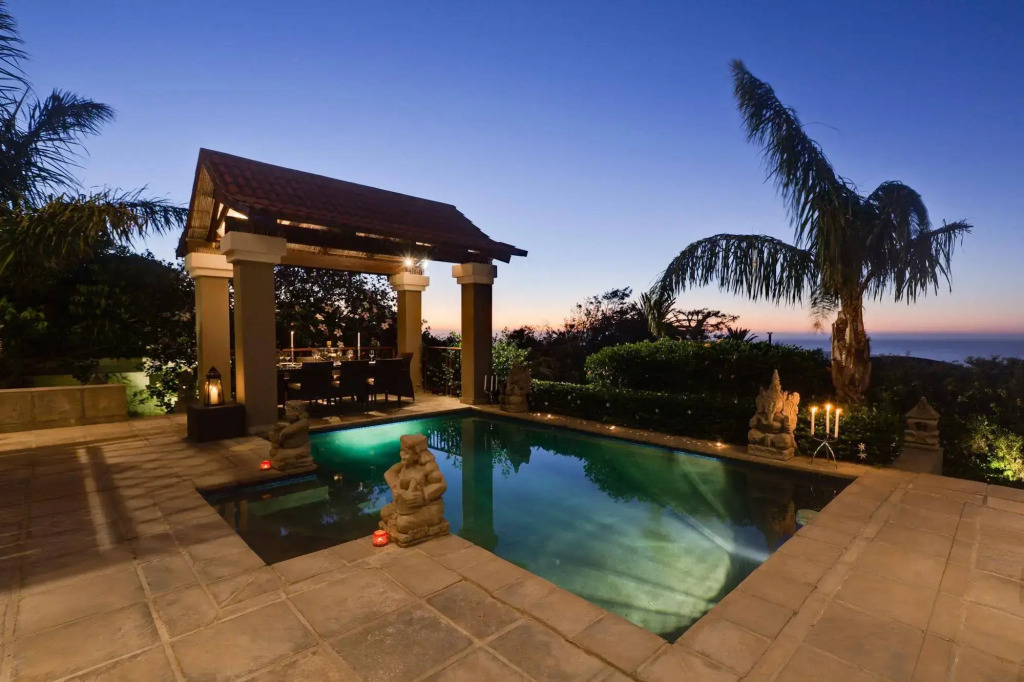 The Cape Bali Luxury Villa with Ocean Views in Camps Bay