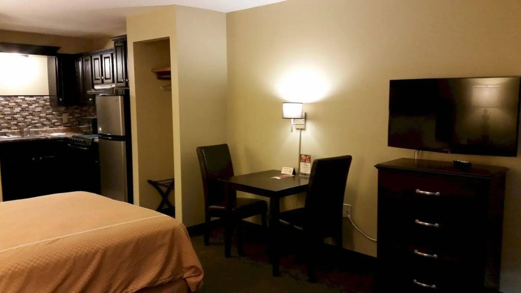 Jackson Town House Inn