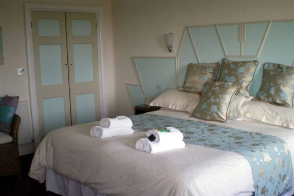 The White Lodge