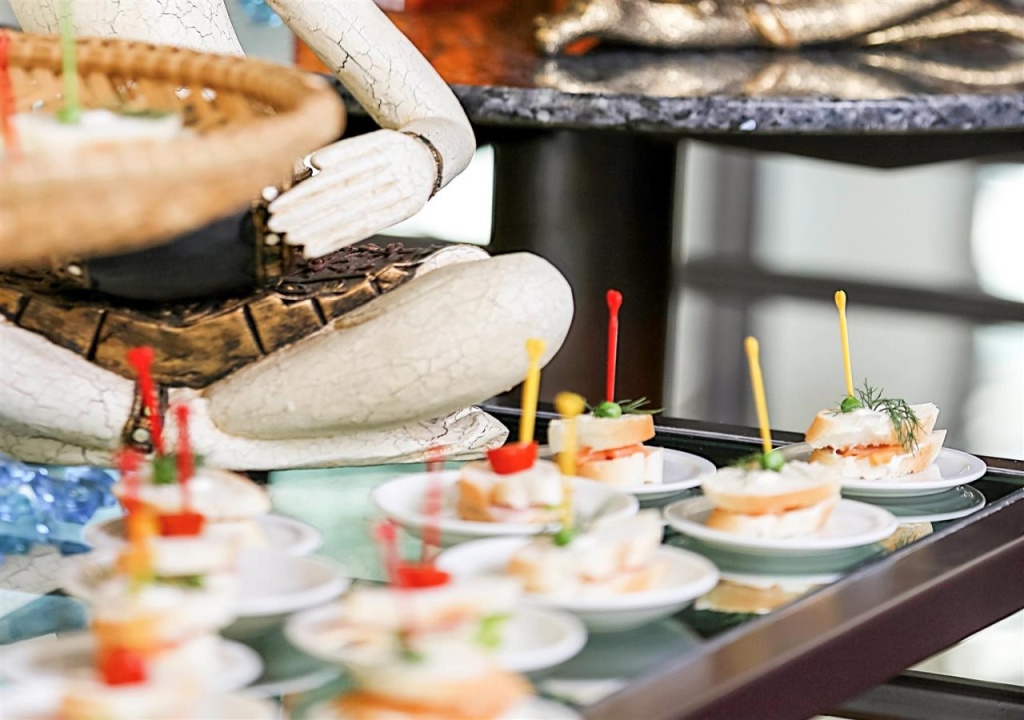 Novotel Phuket Vintage Park Resort