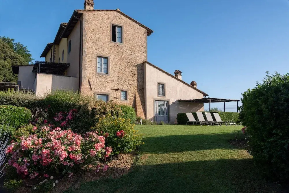 Tenuta Guardastelle - Agriturismo and vineyard