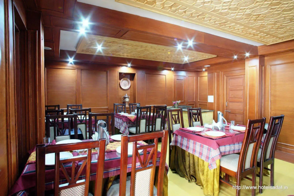 Hotel SADAF