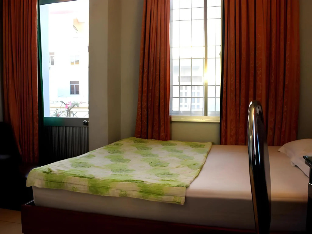Hien Luong Hotel