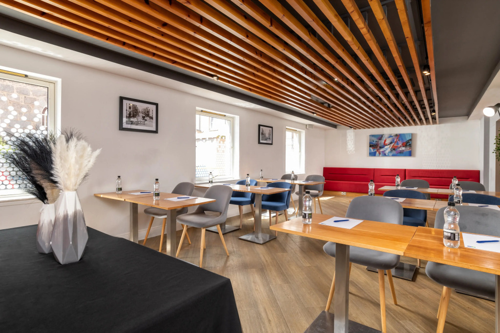 Holiday Inn Express Aberdeen City Centre by IHG