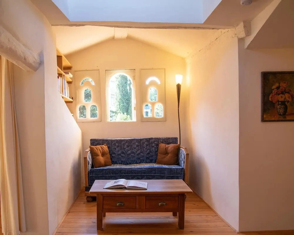 18thc Perfumers Home, Heated Pool & View