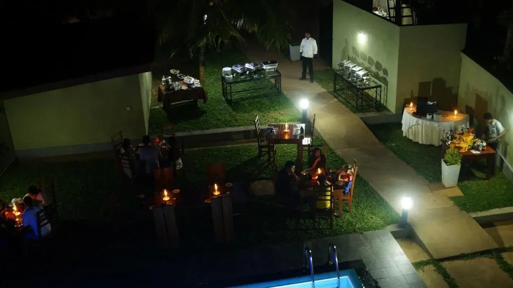 Hotel Athgira