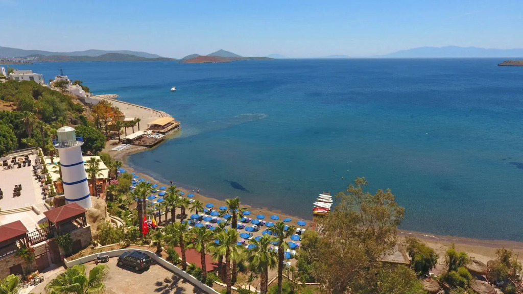 Light House Deluxe Resort and Spa