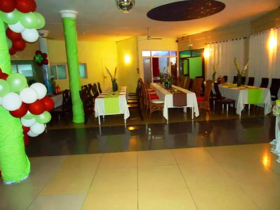 Coralie La Diffe'rence Guest House