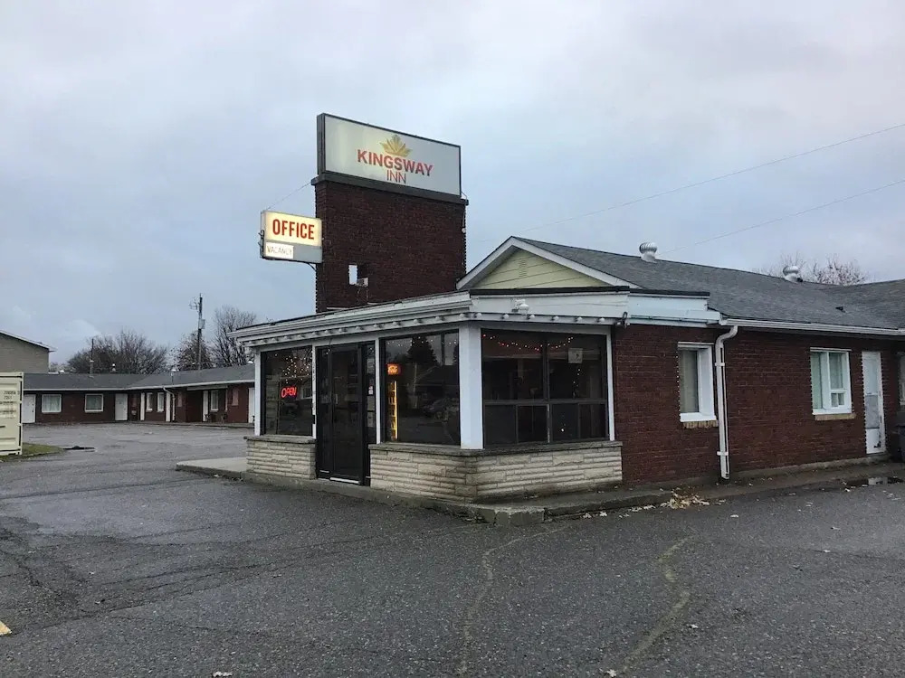 Kingsway Inn
