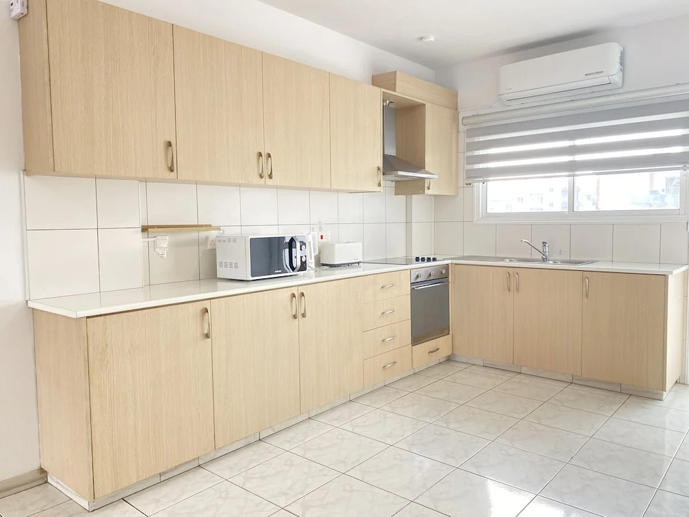 Phaedrus Living Town Flat Stephania 302
