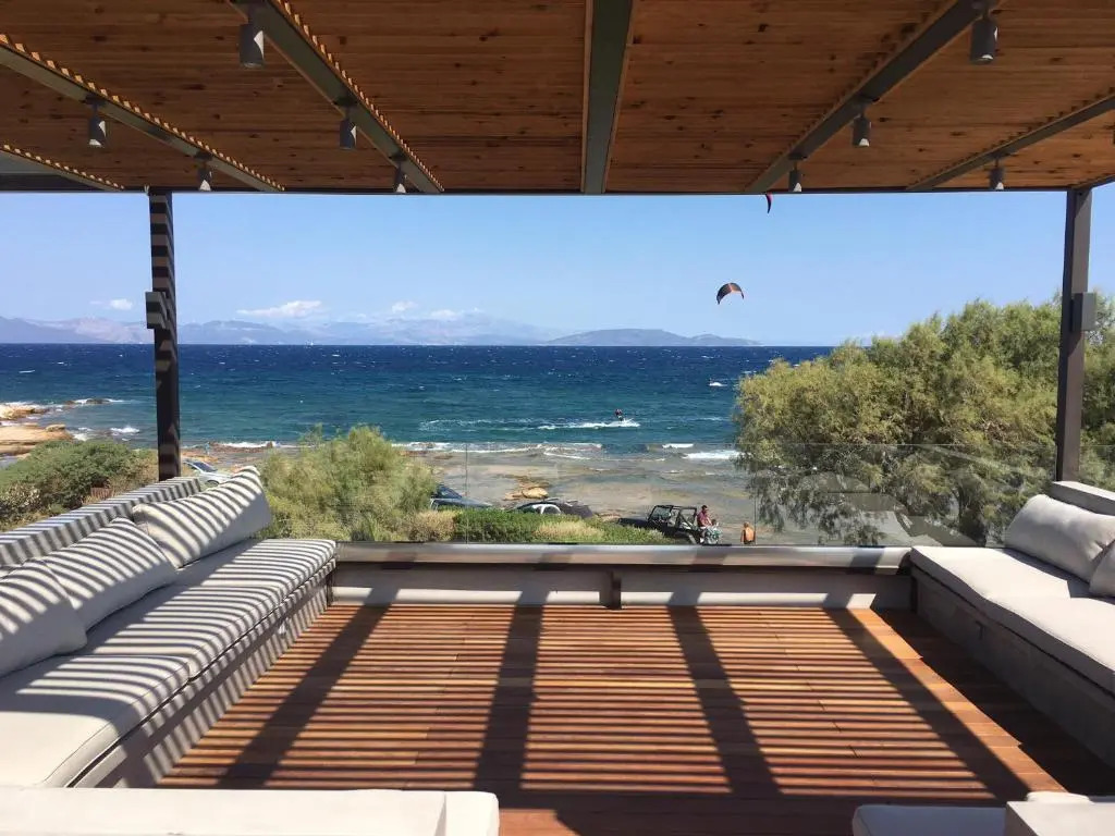 Athens windsurfing, Artemida Loutsa, Seaside Apartment