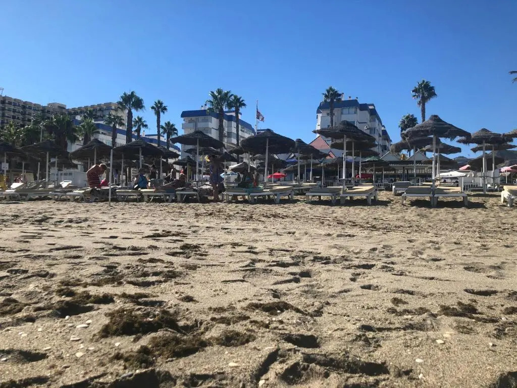 Luxury beachfront apartment in Benalmadena Costa