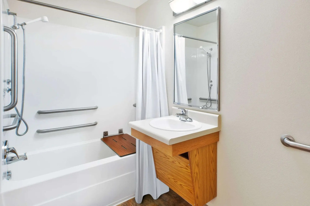 WoodSpring Suites St Louis St Charles