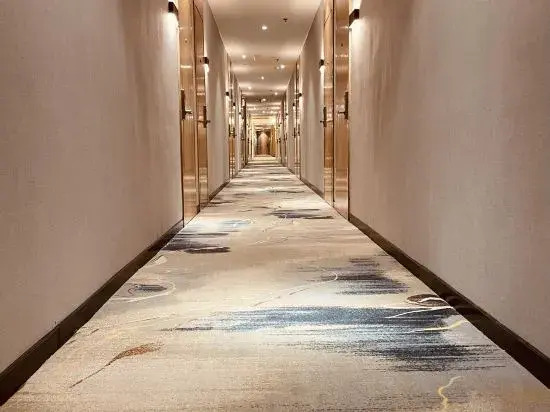 LangFeng Fengyuan Hotel