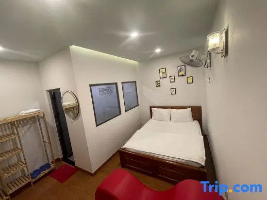 Phú Gia Hotel 1609 Huỳnh Tấn Phát