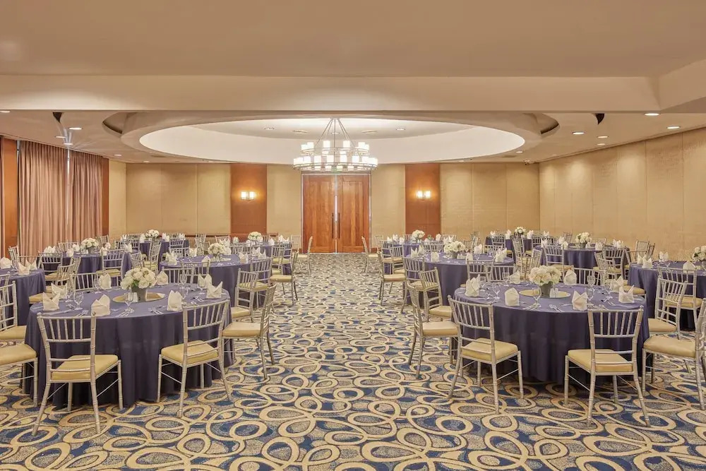 Holiday Inn & Suites Batangas LimaPark by IHG