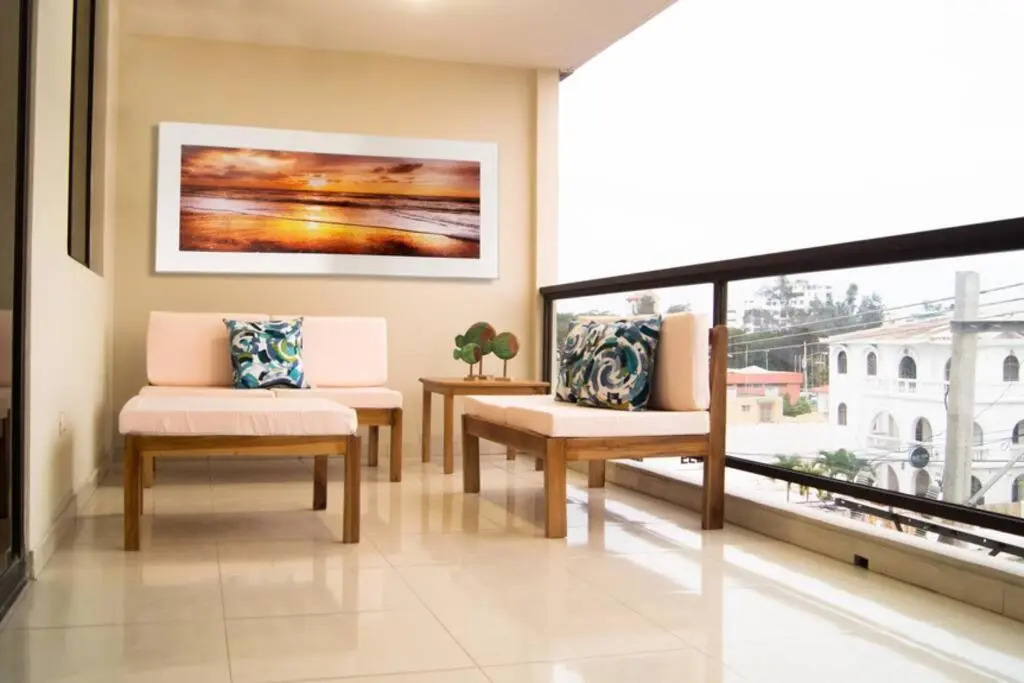 Chipipe Salinas Beachfront Apartment w Parking, No elevator