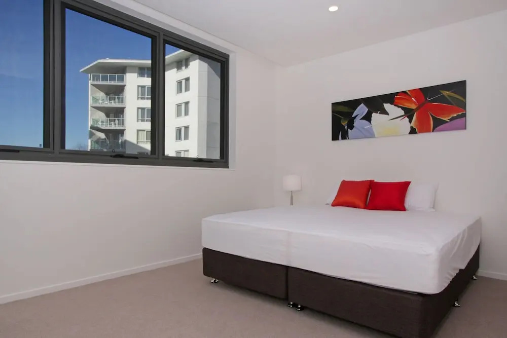 IQ Smart Apartments 704 Braddon ACT