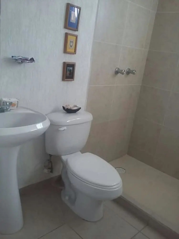 Condo Alfonso