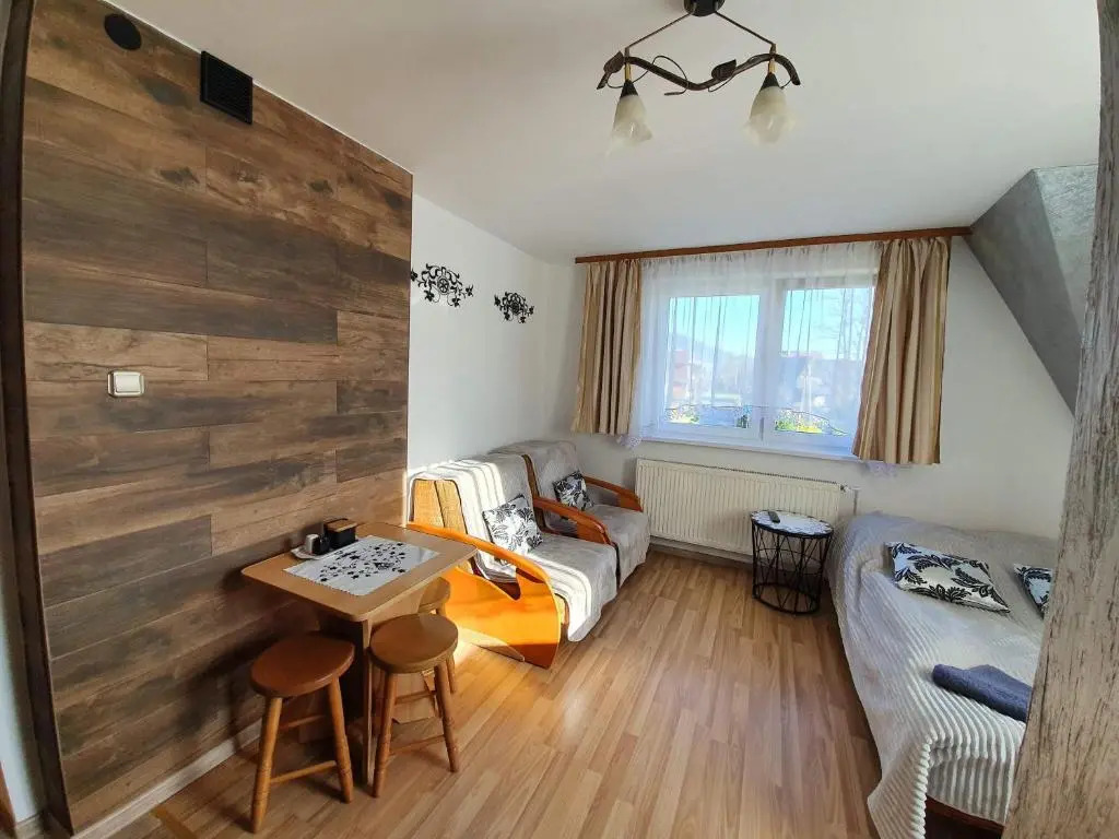 Pokoje i Apartamenty Regionalny Styl ul Króle 1a Zakopane