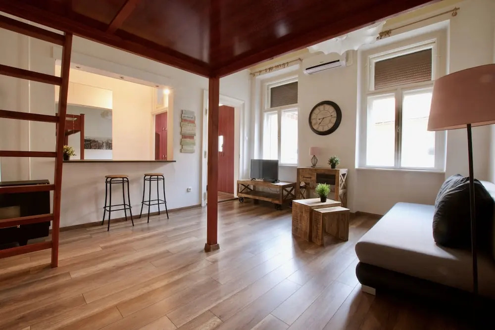 Budget Apartment by Hi5 - Nyugati 4