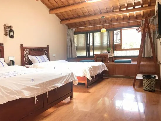 Hongcun Yuetang Renjia Inn