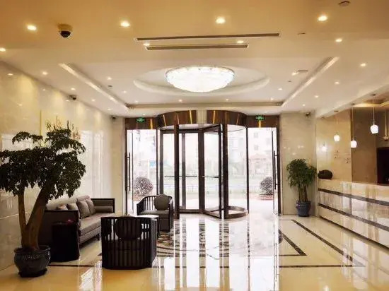 Tingyue Yiju Hotel