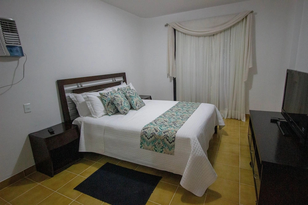 Apartamento com vista para o mar a uma quadra da praia