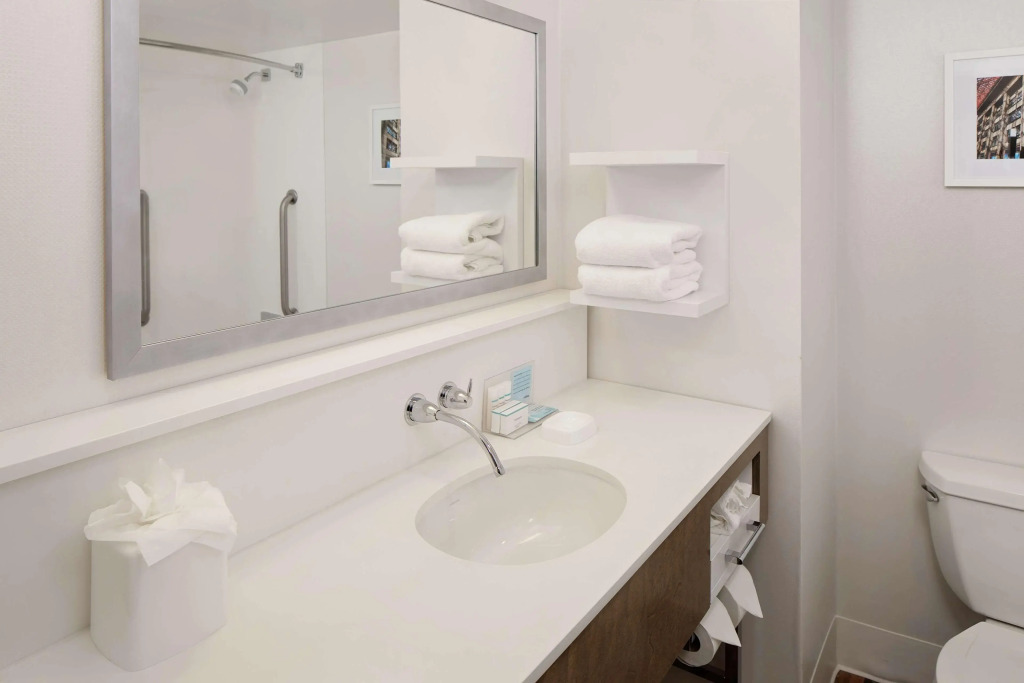 Hampton Inn Louisville Downtown