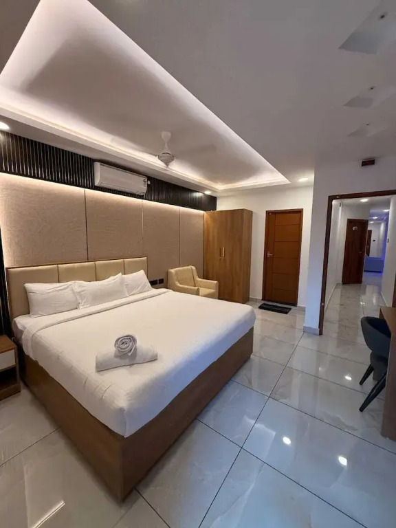 Pepper Coast Luxury Business Hotel
