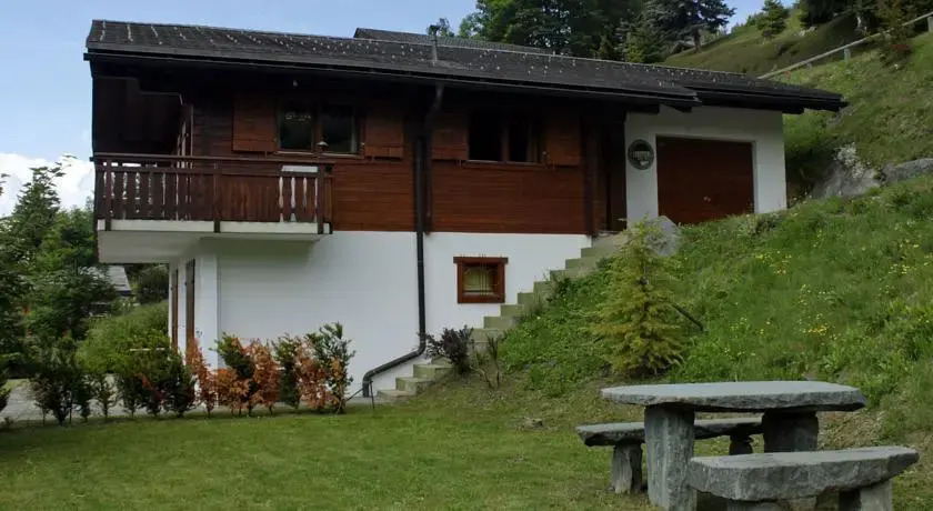 Chalet Corbeau-Blanc