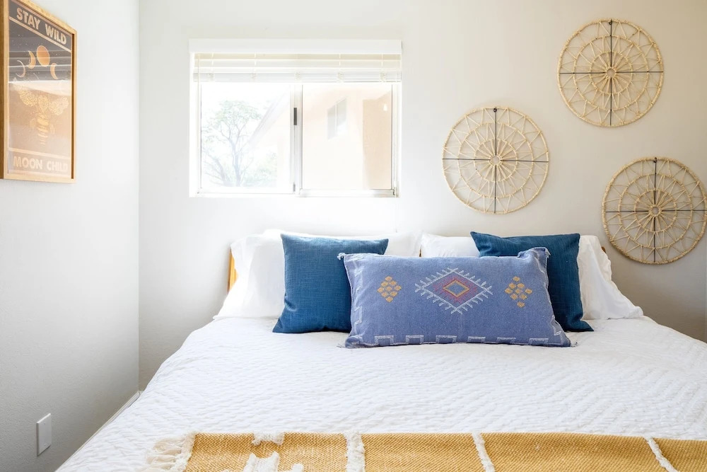 Sukha Life Retreat - Beautiful Views, Close To Jtnp W/hot Tub! 2 Bedroom Home by RedAwning