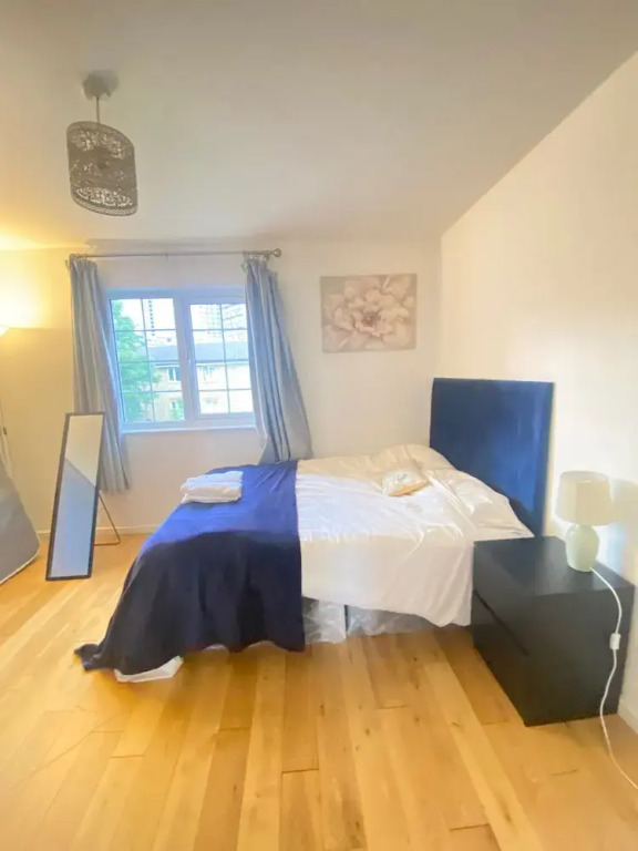 Luxurious London 5 Bedroom House