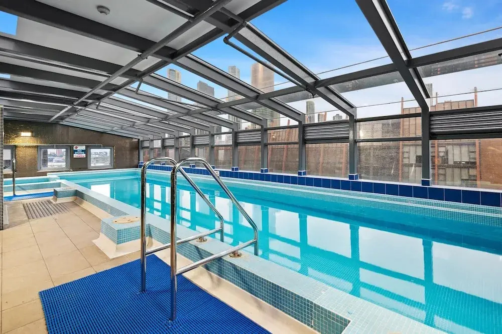 Central 2-bed Apartment With Parking