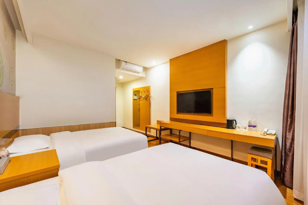 GreenTree Inn Xian Gaoling District Handan Industrial Park Express Hotel