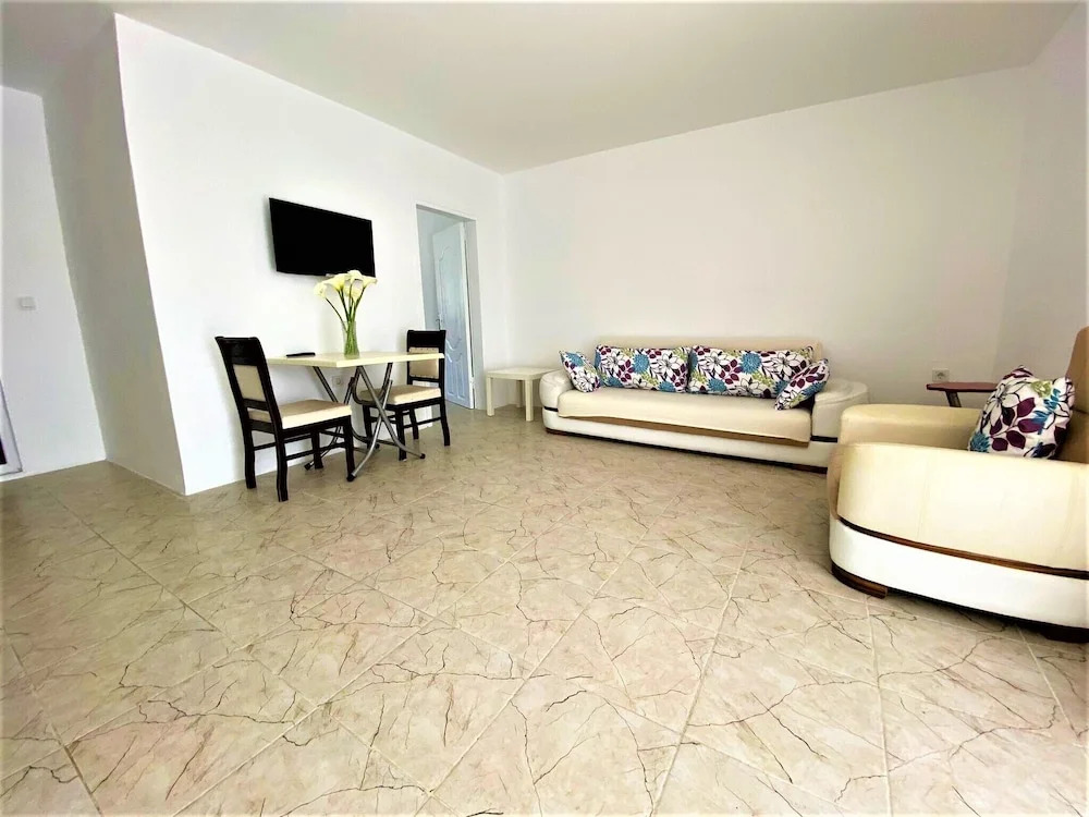 Şahin Villa Apart