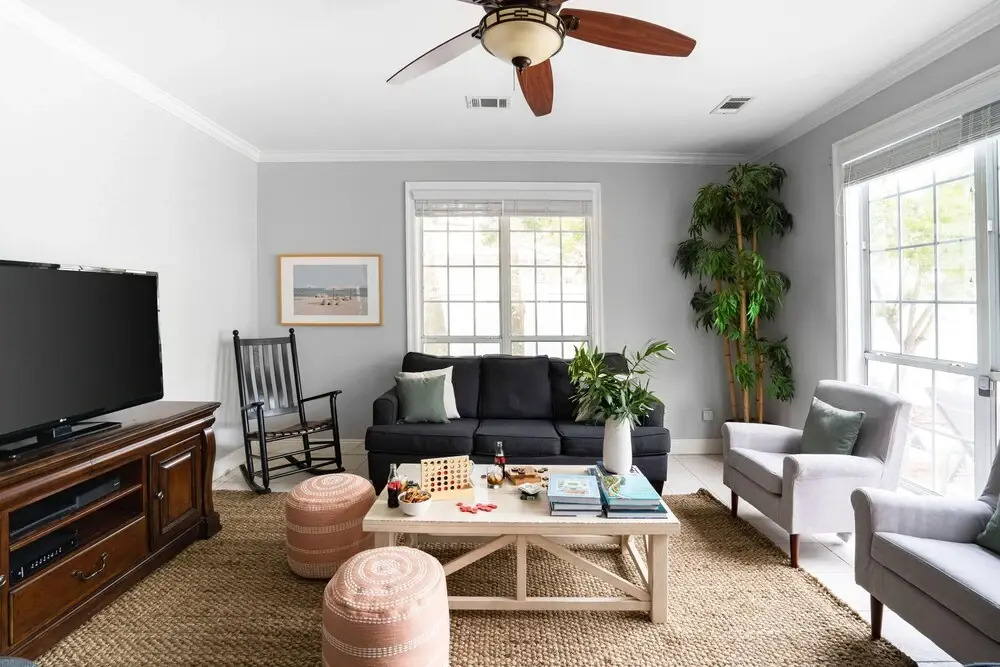 Polly by AvantStay Stunning 7 Bedroom Haven w Pool Pool Table