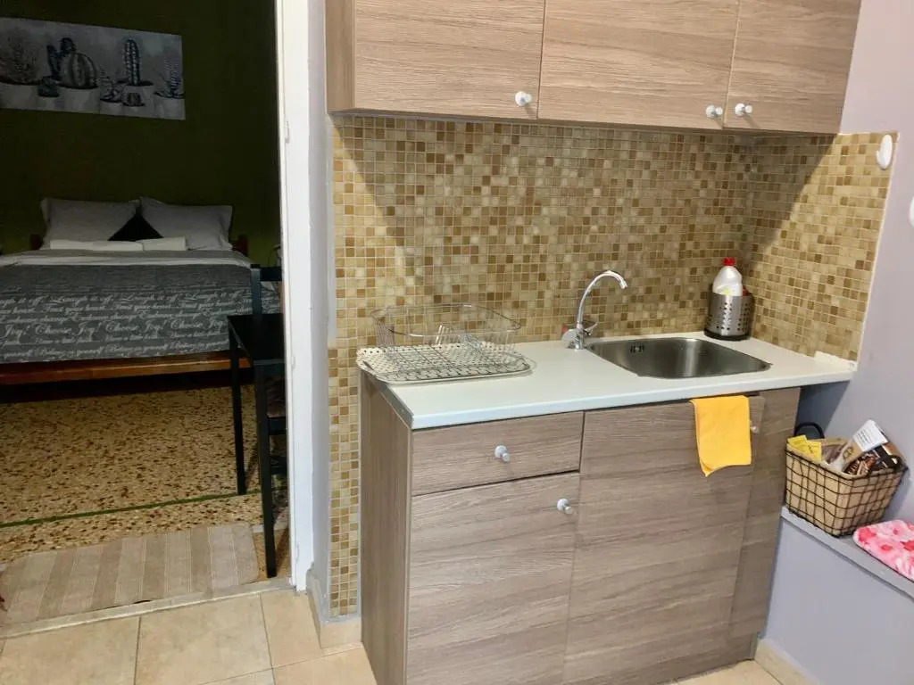 Studio close to Train Station