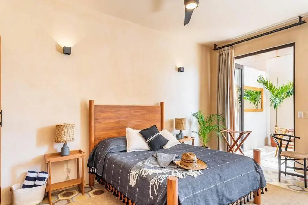@villa.akbal- 2bd rooftop w/ open dinning room